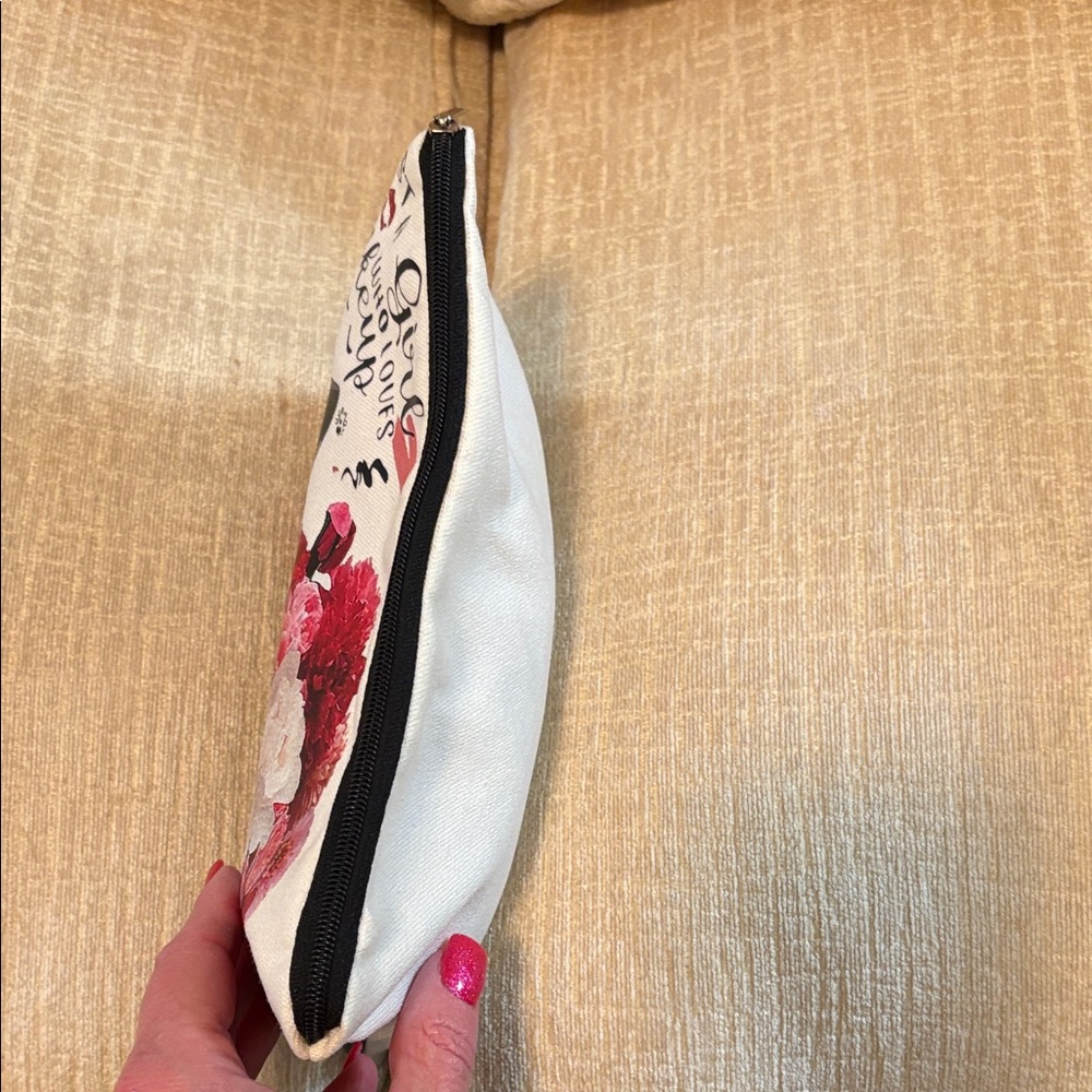 Source Unknown Black and Pink Cosmetic Bag - Picture 6 of 7
